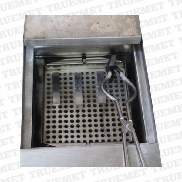 Low Temperature Cooling Chamber for V/U Notch Impact Specimen