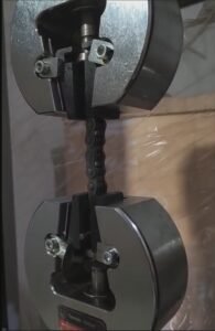 Chain Tensile Testing Using Electromechanical UTM